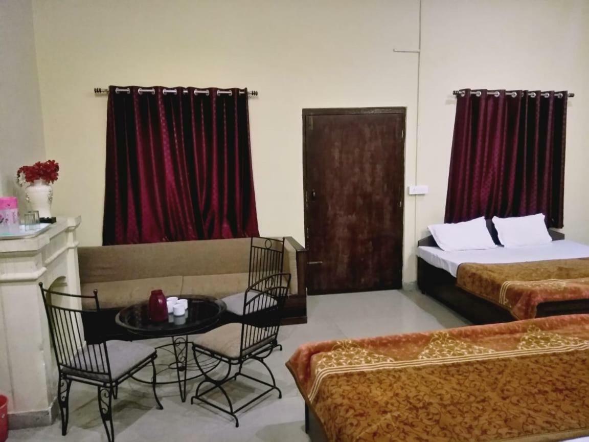 Hotel Gulmarg 穆索里 外观 照片